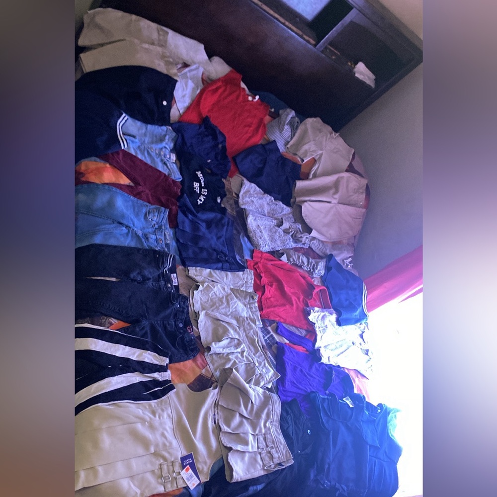 Kids clothes lightly used some new